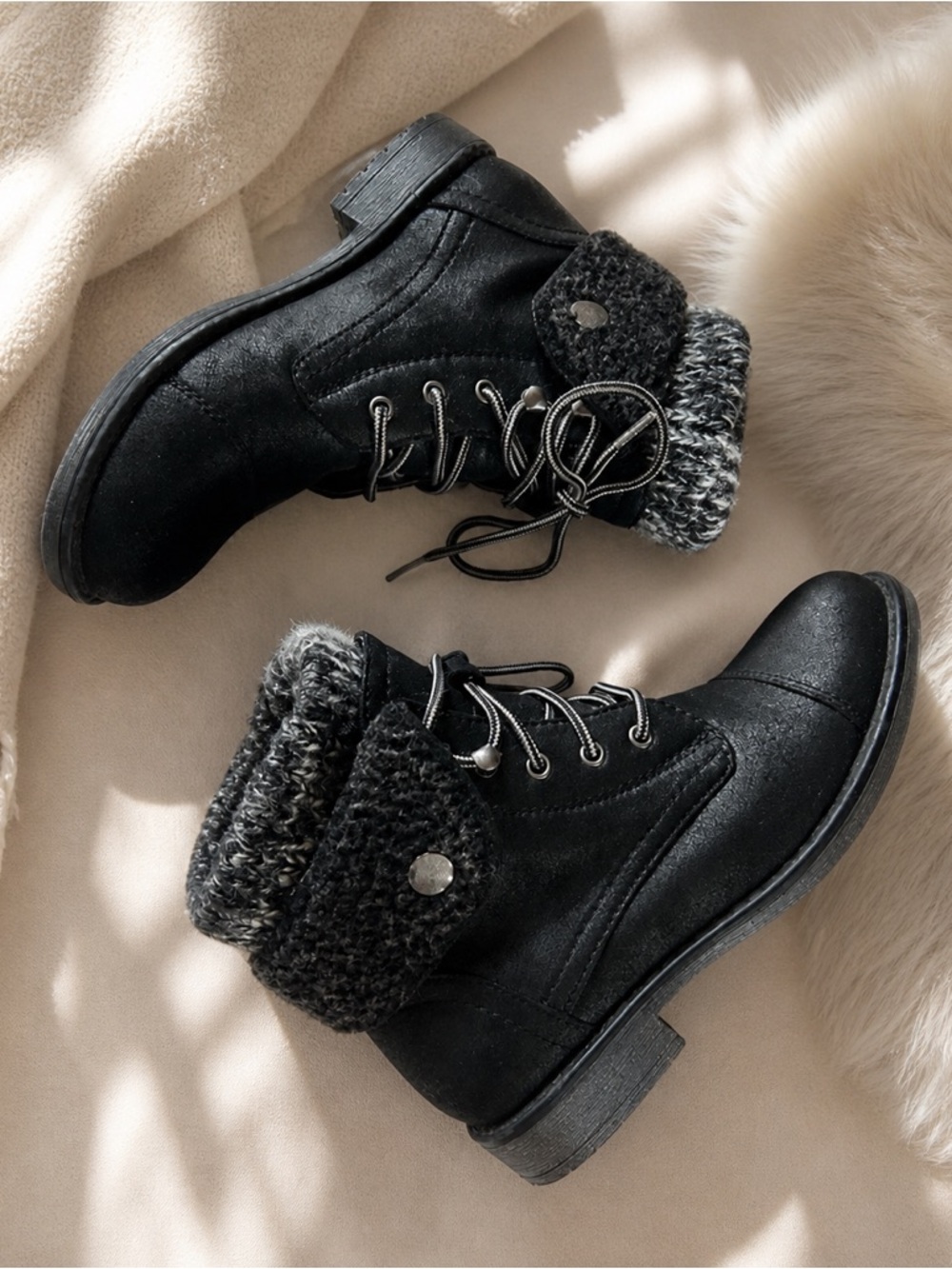 Cliffs by White Mountain Black Ankle Boots Women’s Size 5